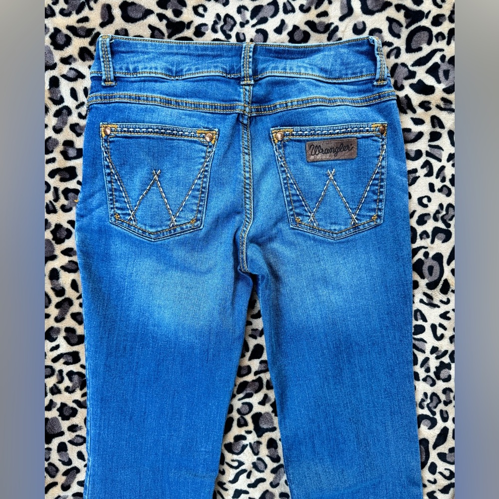Women’s Wrangler Boot Cut Denim Straight Leg Jeans